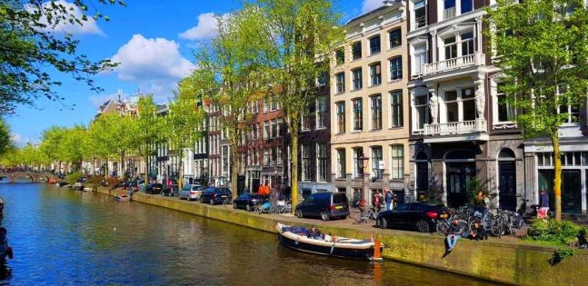 Речен круиз по Рейн и холандските канали - Нидерландия и Белгия в сезона на лалетата 22.04.2026