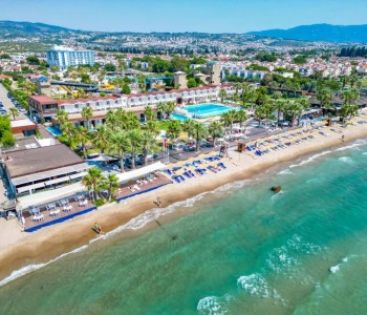 RISUS BEACH RESORT HOTEL
